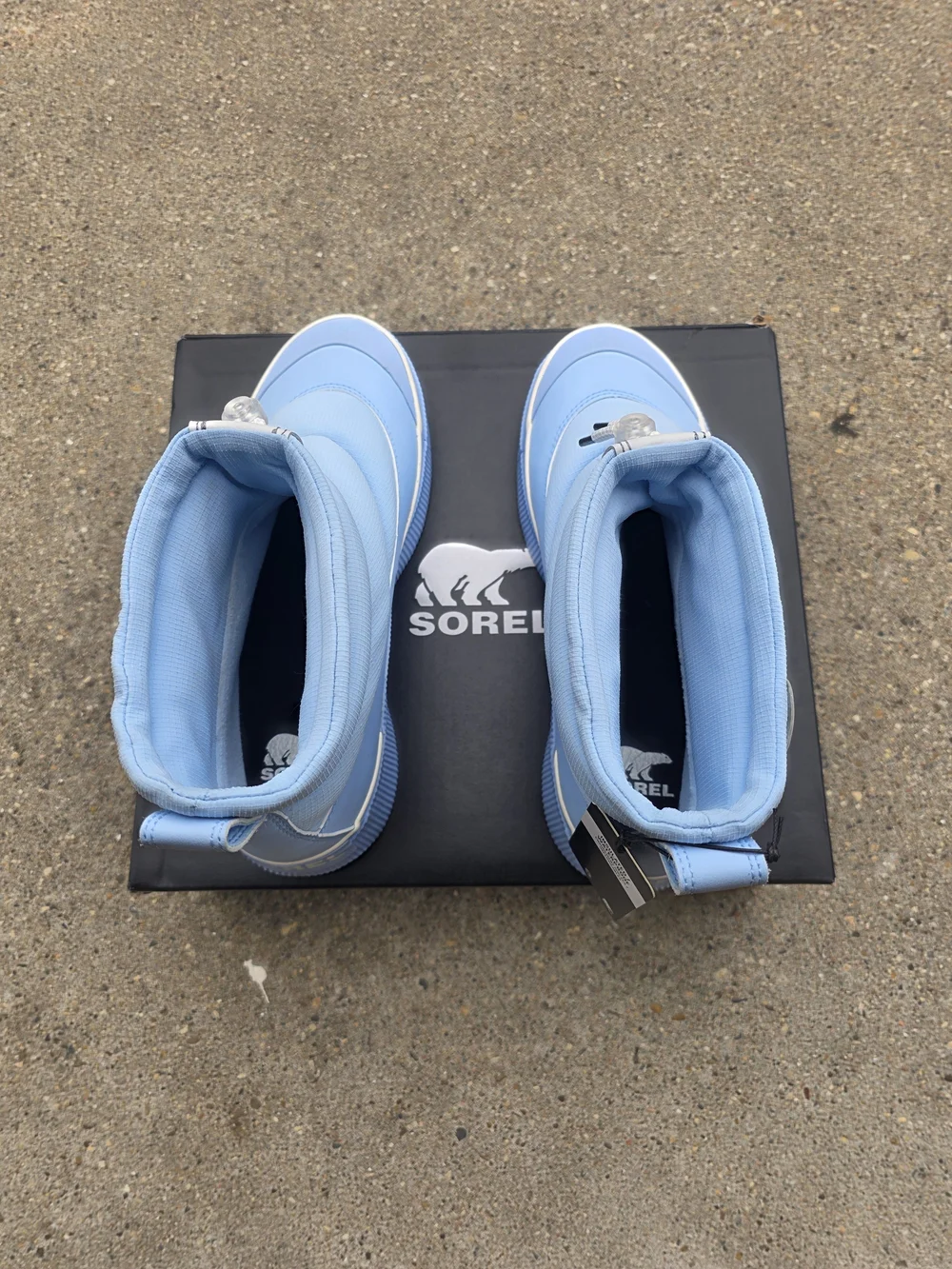 Sorel Women's Light Blue Cozy Winter Boots Size 8
